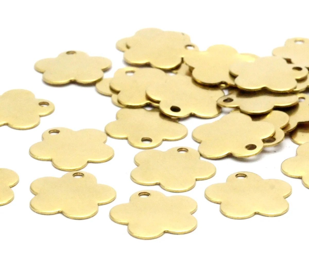 11mm Daisy Tag, Brass Daisy Tag  (11mm)  A0363