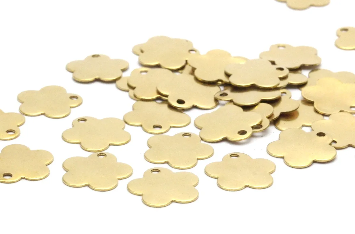 11mm Daisy Tag, Brass Daisy Tag  (11mm)  A0363