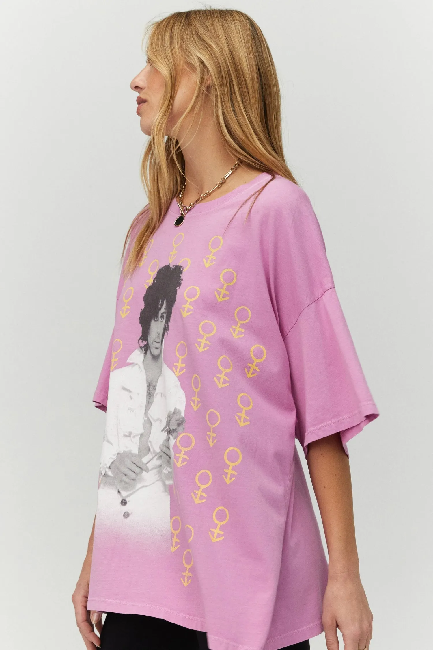 Daydreamer Prince The Cross Oversized Boyfriend Tee