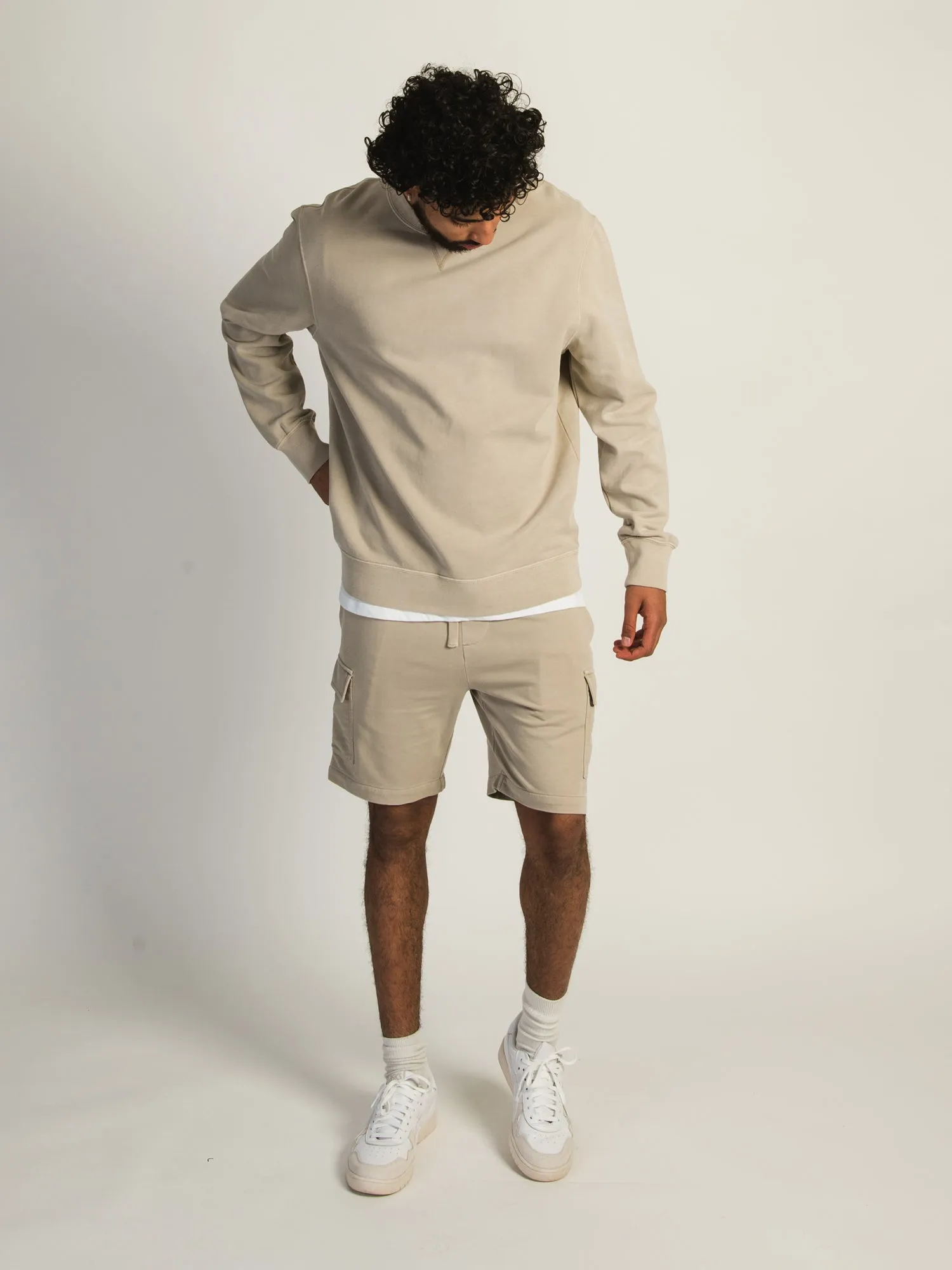 KOLBY GARMENT DYE FRENCH TERRY CARGO SHORT - OATMEAL