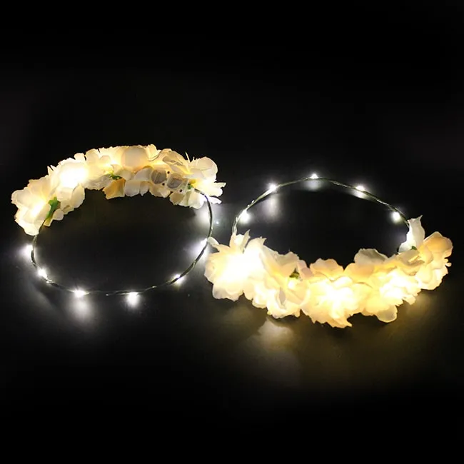 Light- Up White Flower Head Garland