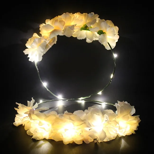 Light- Up White Flower Head Garland