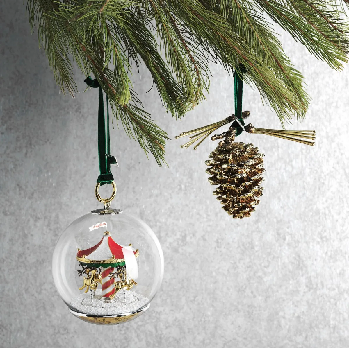 Merry Go Round Snowglobe Ornament