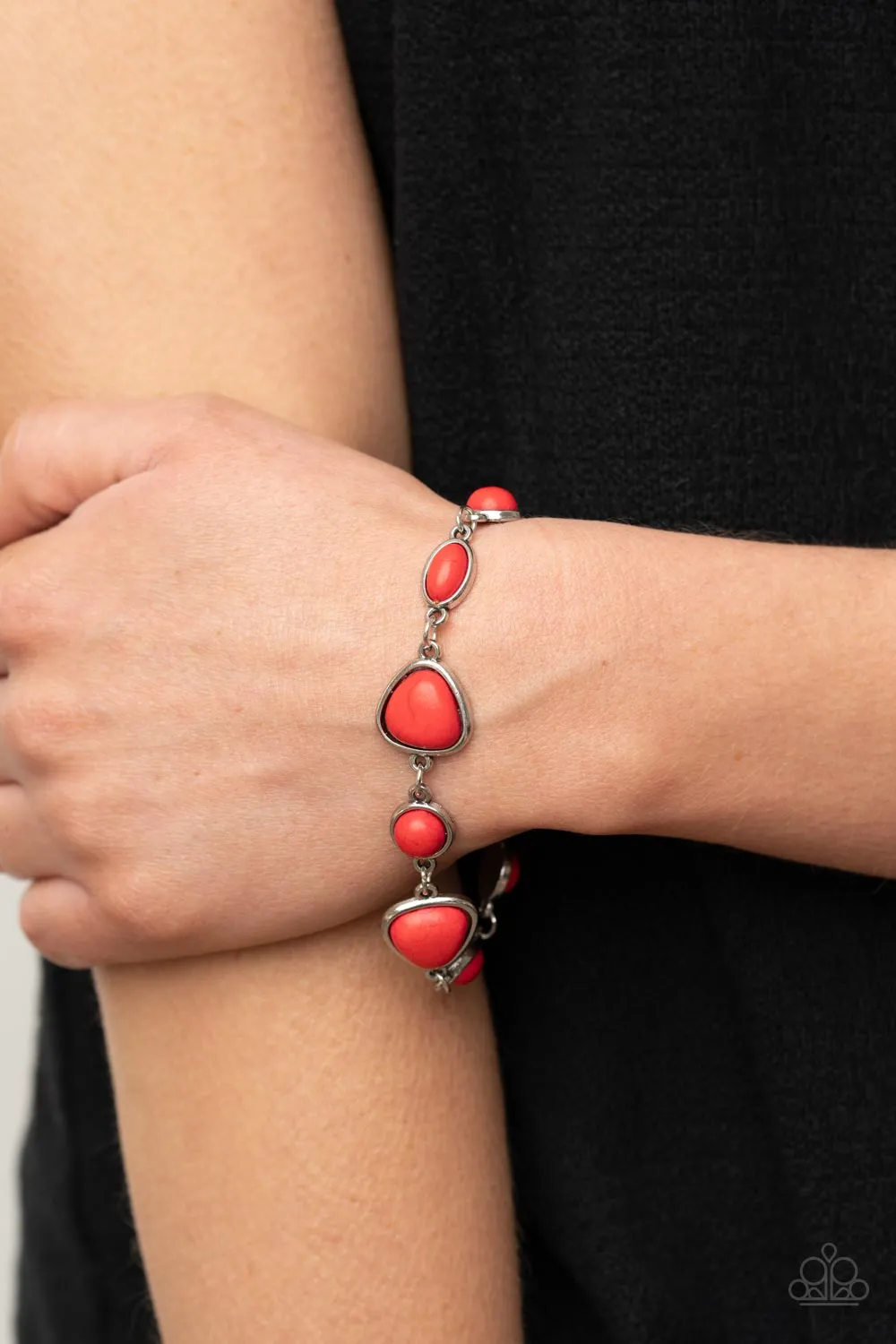 Paparazzi Eco-Friendly Fashionista - Red Bracelet