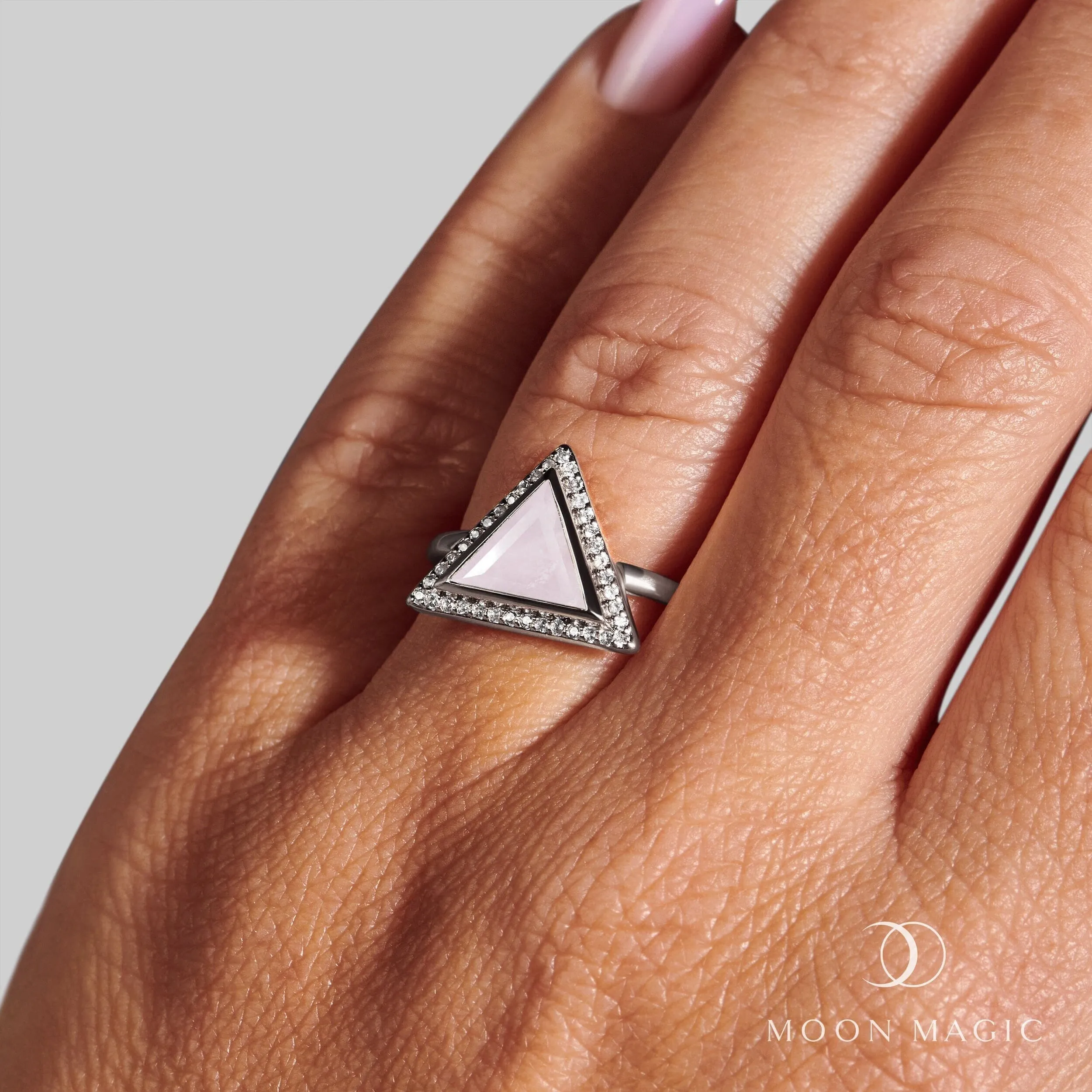 Rose Quartz Ring - Iconic Delta